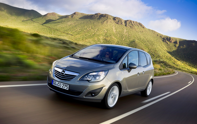 Opel Meriva 1.3 CDTI (55 kW) Opel Meriva 1.3 CDTI (55 kW)