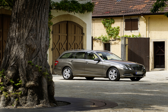 Mercedes-Benz E-Class Gen.5 Mercedes-Benz E-Class Gen.5