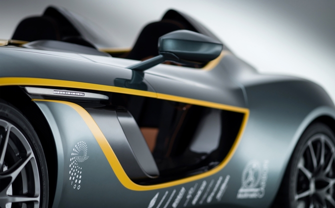 Aston Martin CC100 Speedster Concept Aston Martin CC100 Speedster Concept