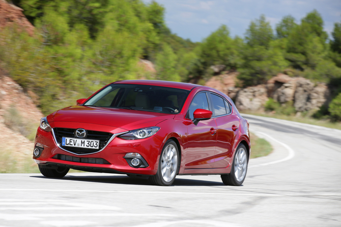 Mazda 3 HB 1.5 SKYACTIV-D Evolve HS Mazda 3 HB 1.5 SKYACTIV-D Evolve HS