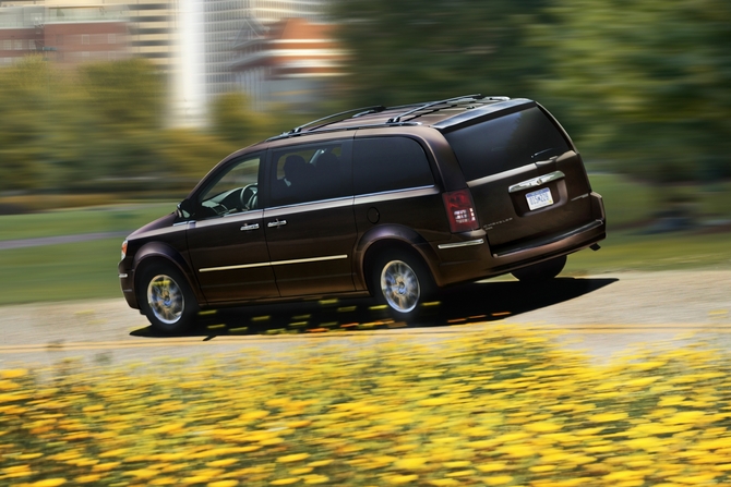 Chrysler Town & Country (modern) New Limited Chrysler Town & Country (modern) New Limited