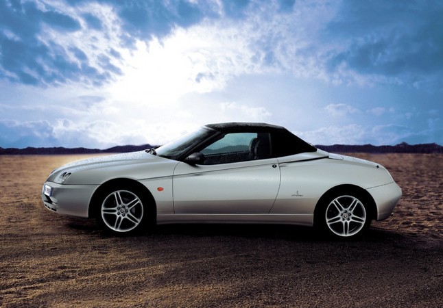 Alfa Romeo Spider 2.0 JTS Alfa Romeo Spider 2.0 JTS