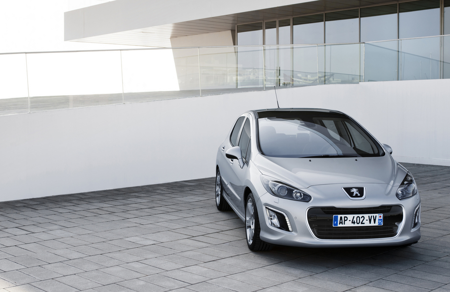Peugeot 308 1.6 litre e-HDi FAP 112 bhp EGC