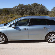 Peugeot 508 SW Active 1.6 e-HDi 112 CMP6 Peugeot 508 SW Active 1.6 e-HDi 112 CMP6