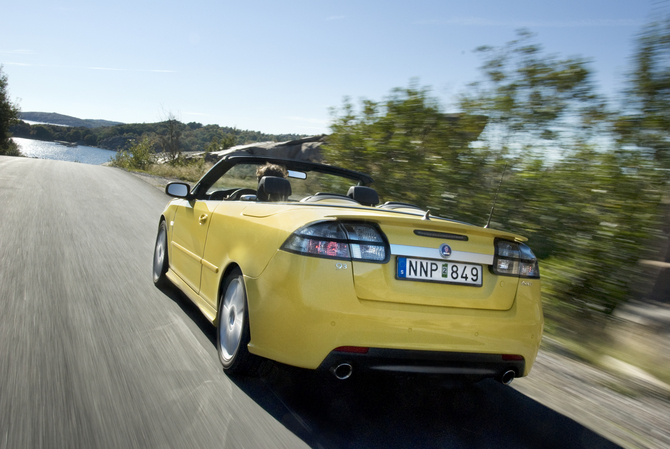 Saab 9-3 Convertible 2.0T Vector Sentronic Saab 9-3 Convertible 2.0T Vector Sentronic