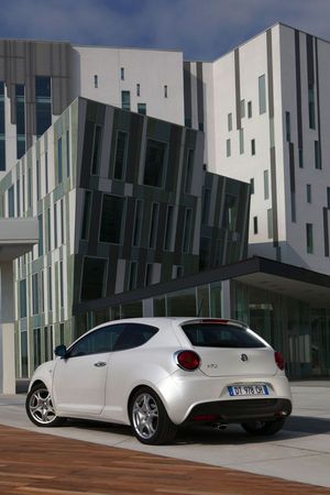 Alfa Romeo MiTo 1.4 Multiair Turbo 135cv Progression Alfa Romeo MiTo 1.4 Multiair Turbo 135cv Progression