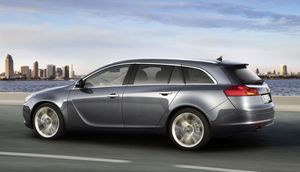 Opel Insignia Sports Tourer V6 2.8 Turbo Cosmo Adaptive 4x4