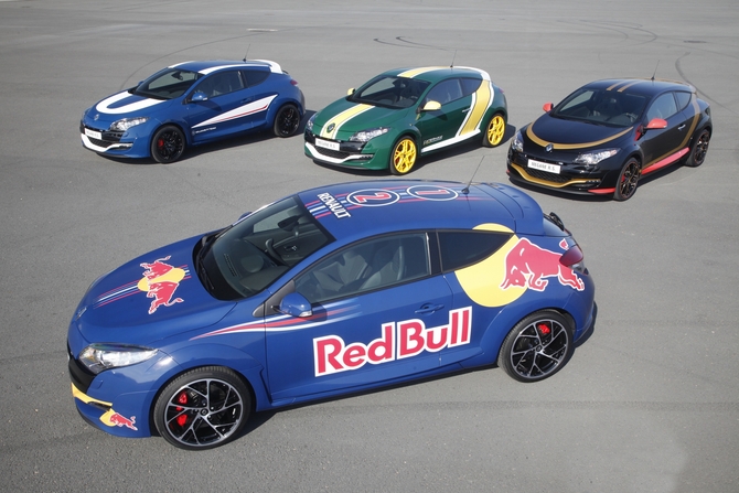 Renault Builds Special F1-Liveried Versions of Megane R.S Renault Builds Special F1-Liveried Versions of Megane R.S