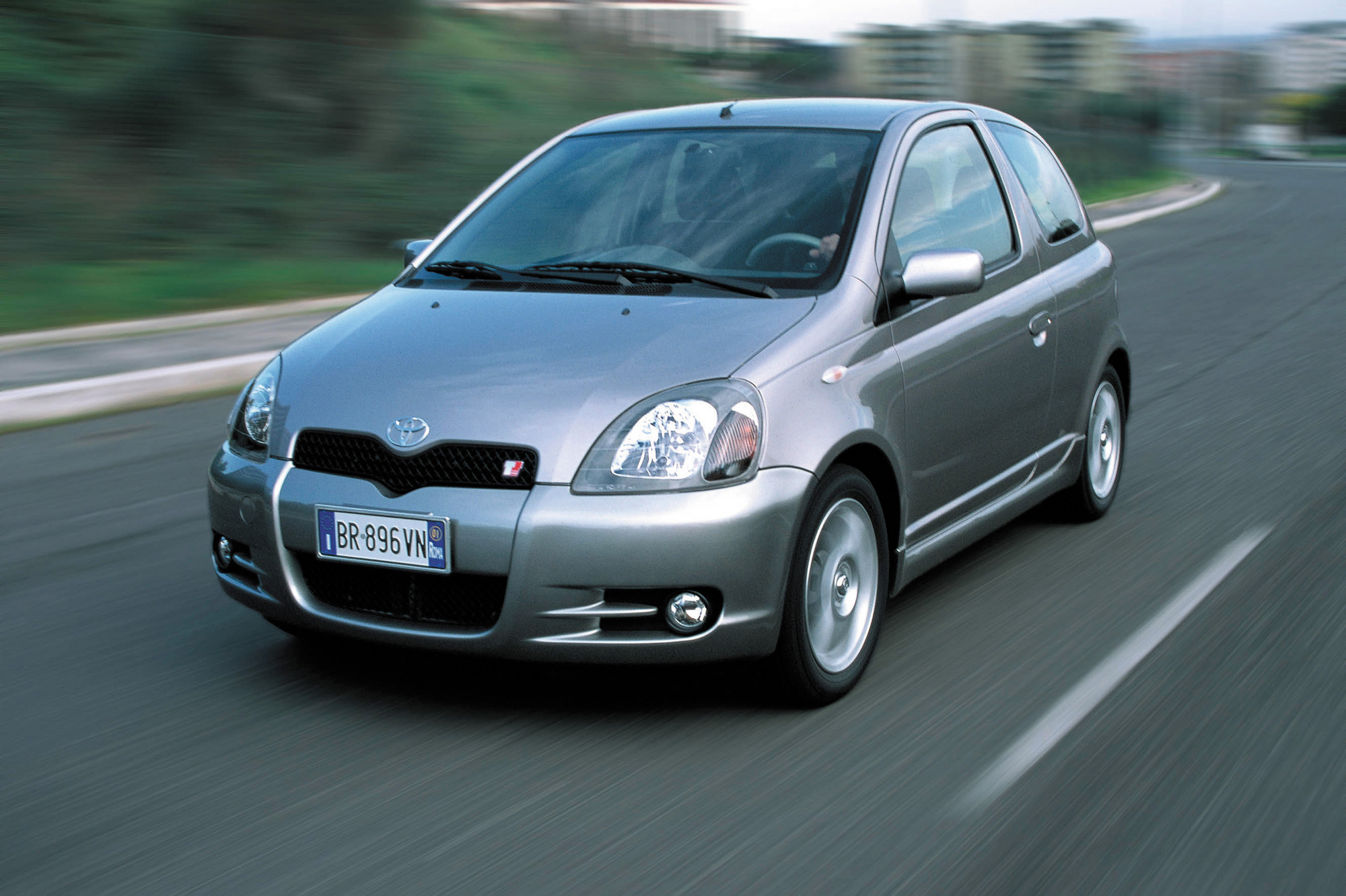 Kekurangan Yaris 1 Spesifikasi