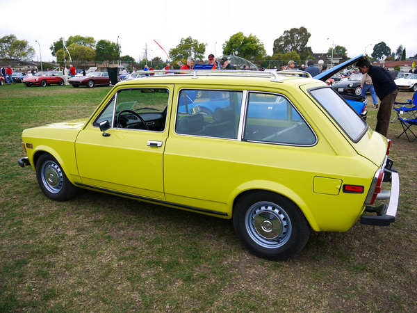 Fiat 128 Station Wagon share tell a friend share on facebook