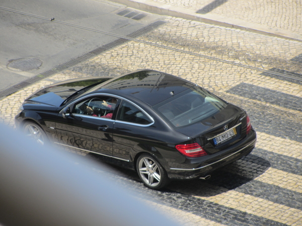 Mercedes-Benz C 350 BlueEFFICIENCY Coupé Mercedes-Benz C 350 BlueEFFICIENCY Coupé