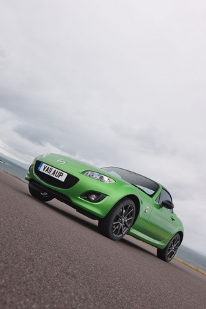 Mazda MX-5 Coupé Cabriolet 2.0i Sport Black Mazda MX-5 Coupé Cabriolet 2.0i Sport Black