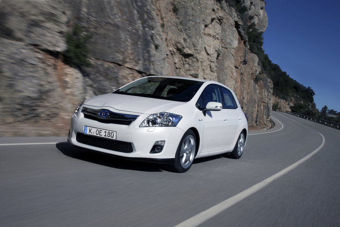 Toyota Auris 1.8 Hybrid Life Toyota Auris 1.8 Hybrid Life
