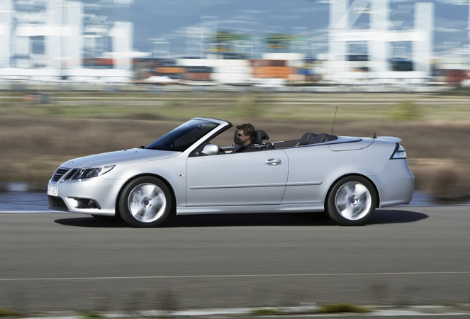Saab 9-3 Convertible 1.9 TTiD Vector Saab 9-3 Convertible 1.9 TTiD Vector