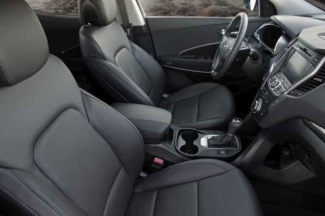 Hyundai Offering the Santa Fe in Short and Long Wheelbase Versions Hyundai Offering the Santa Fe in Short and Long Wheelbase Versions