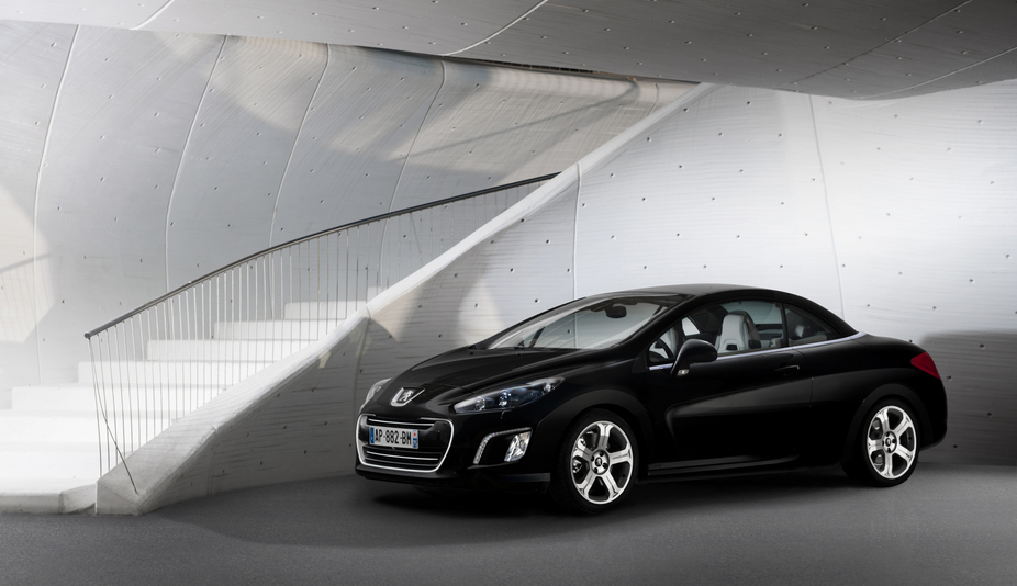 Peugeot 308 CC 1.6 litre VTi 120 bhp AT
