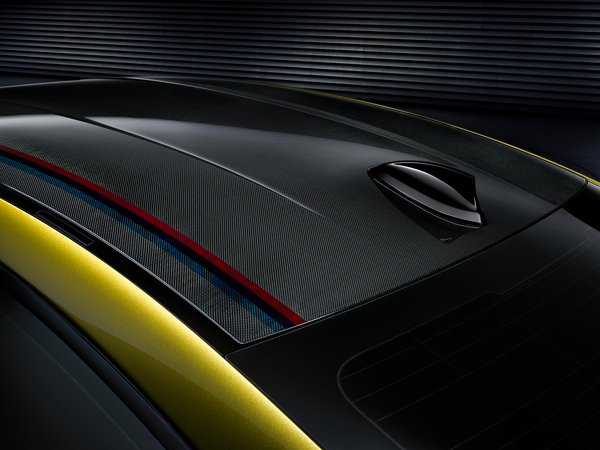 It has a carbon fiber reinforced plastic roof It has a carbon fiber reinforced plastic roof