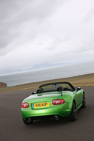 Mazda MX-5 Coupé Cabriolet 2.0i Sport Black Mazda MX-5 Coupé Cabriolet 2.0i Sport Black