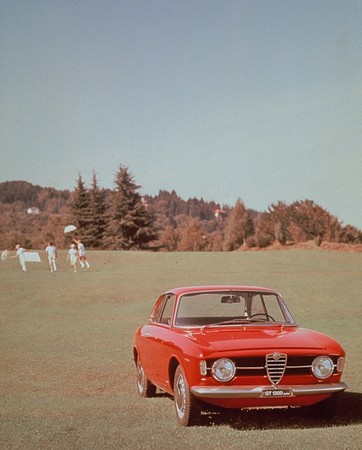 Alfa Romeo GT Junior 1300 Alfa Romeo GT Junior 1300