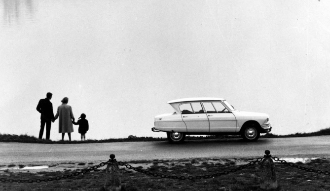 Citroen Working on 3CV Supermini with Retro-inspired Styling Citroen Working on 3CV Supermini with Retro-inspired Styling
