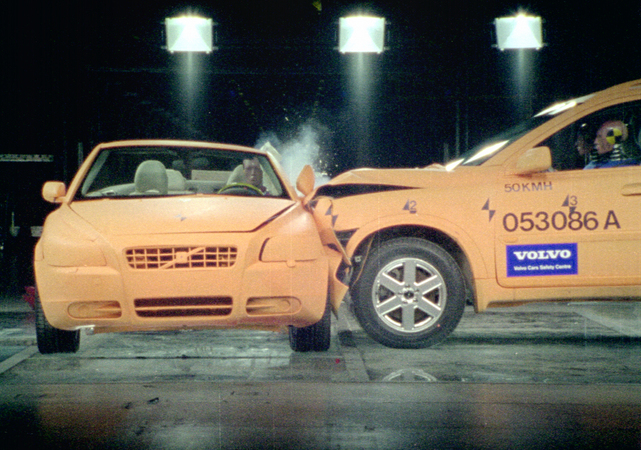 Volvo’s crash-test laboratory celebrates 10th anniversary Volvo’s crash-test laboratory celebrates 10th anniversary