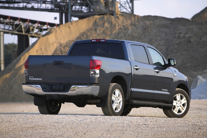 Toyota Tundra Double Cab 4X4 Limited 5.7L FFV Toyota Tundra Double Cab 4X4 Limited 5.7L FFV