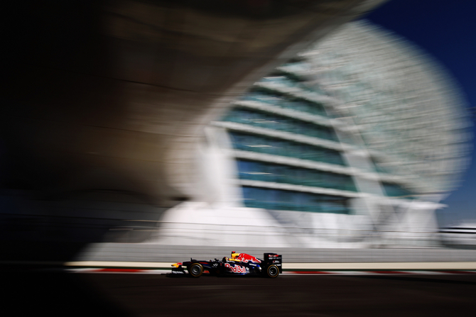 Vettel conquers 14th pole and equals Mansell record Vettel conquers 14th pole and equals Mansell record