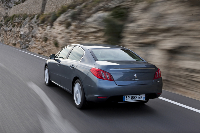 Peugeot 508 Allure 1.6 THP 156 AM6 Peugeot 508 Allure 1.6 THP 156 AM6