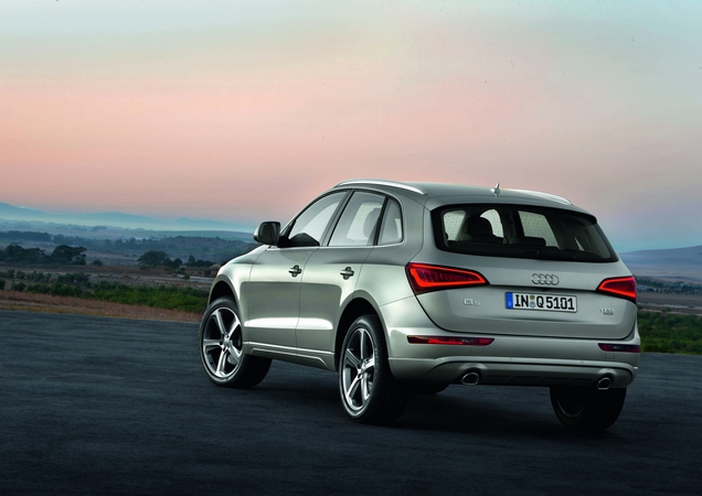 Audi Q5 revisto com mudanças subtis e mais eficiência Audi Q5 revisto com mudanças subtis e mais eficiência
