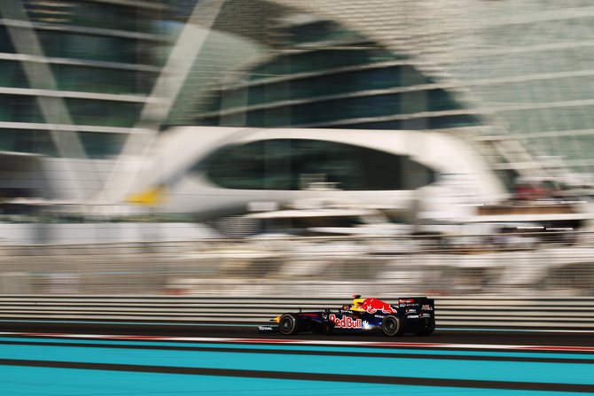 Vettel conquers 14th pole and equals Mansell record Vettel conquers 14th pole and equals Mansell record