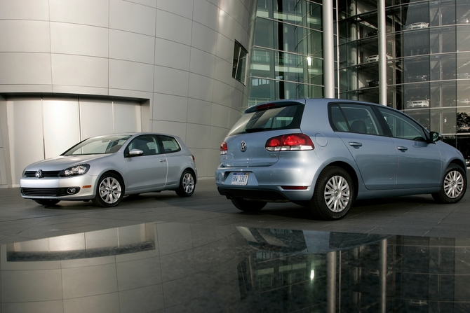 Volkswagen Golf 1.6 BiFuel Trendline Volkswagen Golf 1.6 BiFuel Trendline