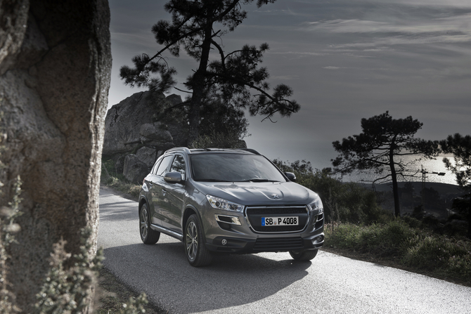 Peugeot 4008 Peugeot 4008