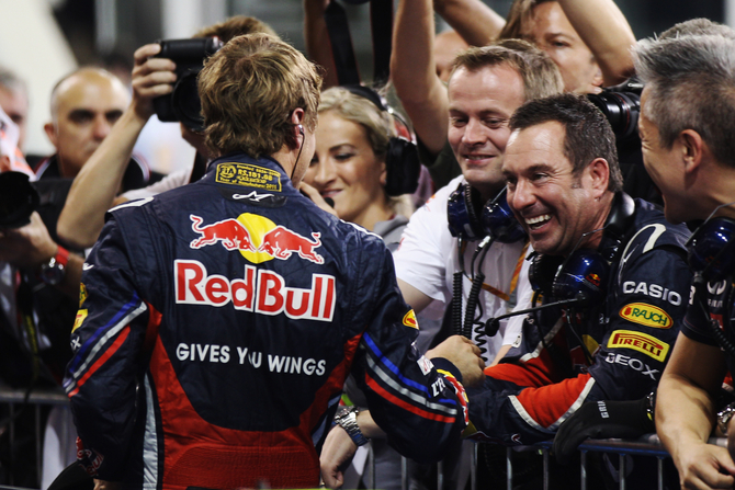 Vettel conquers 14th pole and equals Mansell record Vettel conquers 14th pole and equals Mansell record