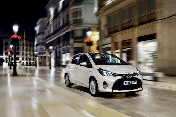Toyota Yaris Hybrid Active Toyota Yaris Hybrid Active