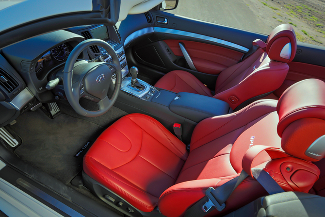 Infiniti Q60 IPL Convertible Infiniti Q60 IPL Convertible