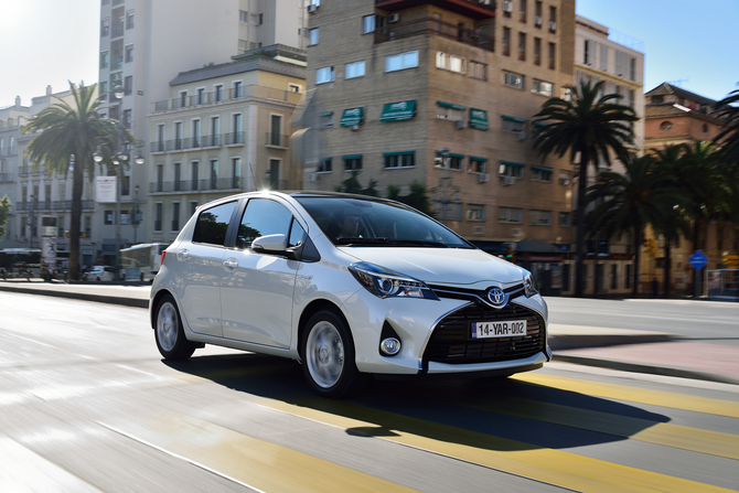 Toyota Yaris Hybrid Comfort Toyota Yaris Hybrid Comfort