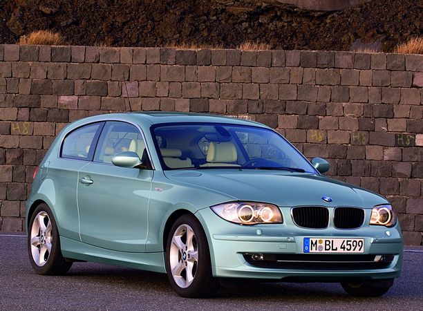 BMW 130i Auto (E81) BMW 130i Auto (E81)