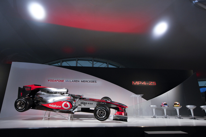 McLaren MP4-25 Mercedes McLaren MP4-25 Mercedes