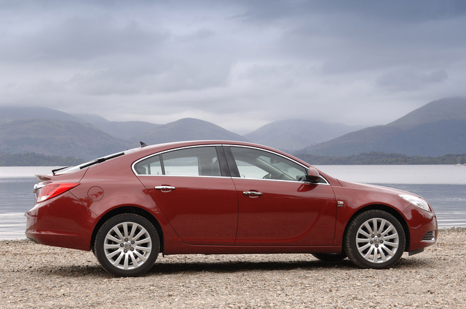 Vauxhall Insignia Saloon 2.0 CDTi 160 ecoFLEX Elite Nav Vauxhall Insignia Saloon 2.0 CDTi 160 ecoFLEX Elite Nav