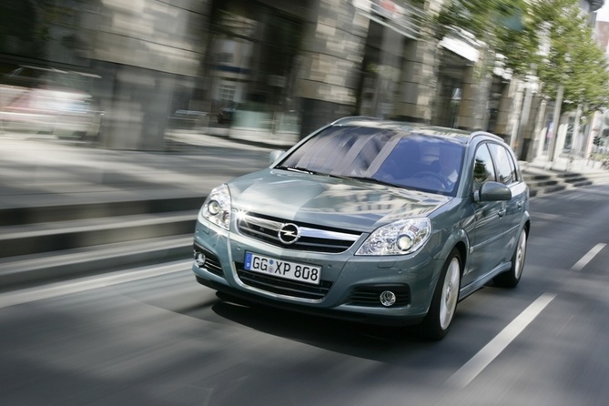 Opel Signum 2.8 Automatic Opel Signum 2.8 Automatic