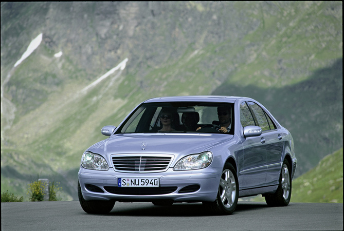 Mercedes-Benz S 600 Mercedes-Benz S 600
