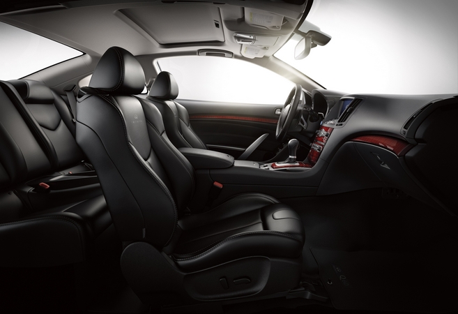 Infiniti Q60 Coupe AWD Infiniti Q60 Coupe AWD