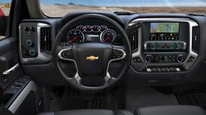 GM Reveals New Chevy Silverado and GMC Sierra Pickups