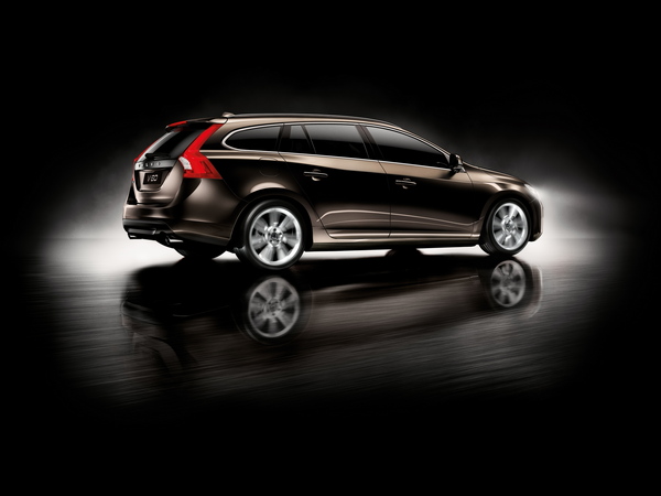 Volvo V60 2.0T Momentum Powershift Volvo V60 2.0T Momentum Powershift