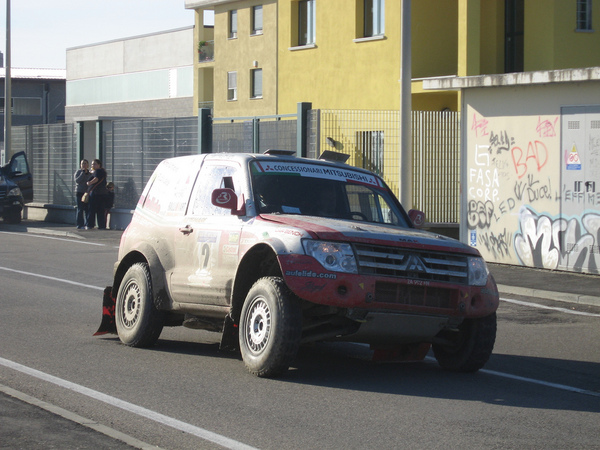 Mitsubishi Pajero 3.2 DI-D Invite Mitsubishi Pajero 3.2 DI-D Invite