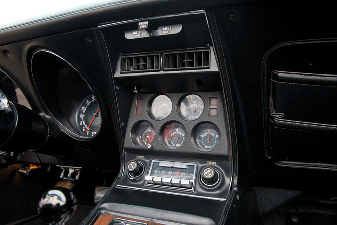 Chevrolet Corvette Stingray LT-1 Chevrolet Corvette Stingray LT-1