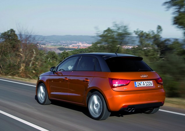 Audi A1 Sportback 1.6 TDI Advance S tronic Audi A1 Sportback 1.6 TDI Advance S tronic