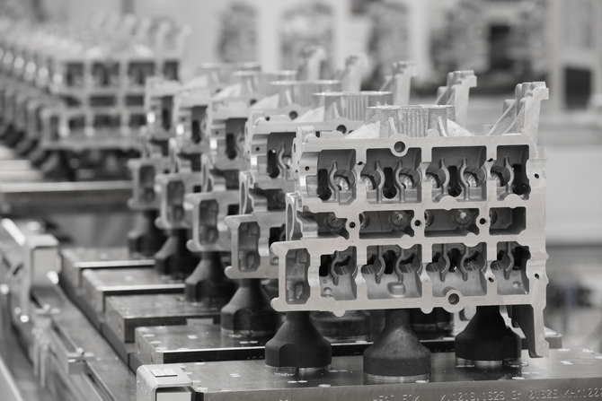 Ford Begins Production of 1.0L Ecoboost in Cologne Ford Begins Production of 1.0L Ecoboost in Cologne