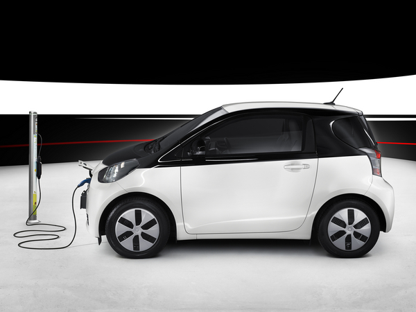 Toyota iQ EV Toyota iQ EV