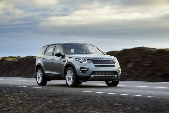 Land Rover Discovery Sport 2.0 TD4 4x4 Pure e-Capability Land Rover Discovery Sport 2.0 TD4 4x4 Pure e-Capability